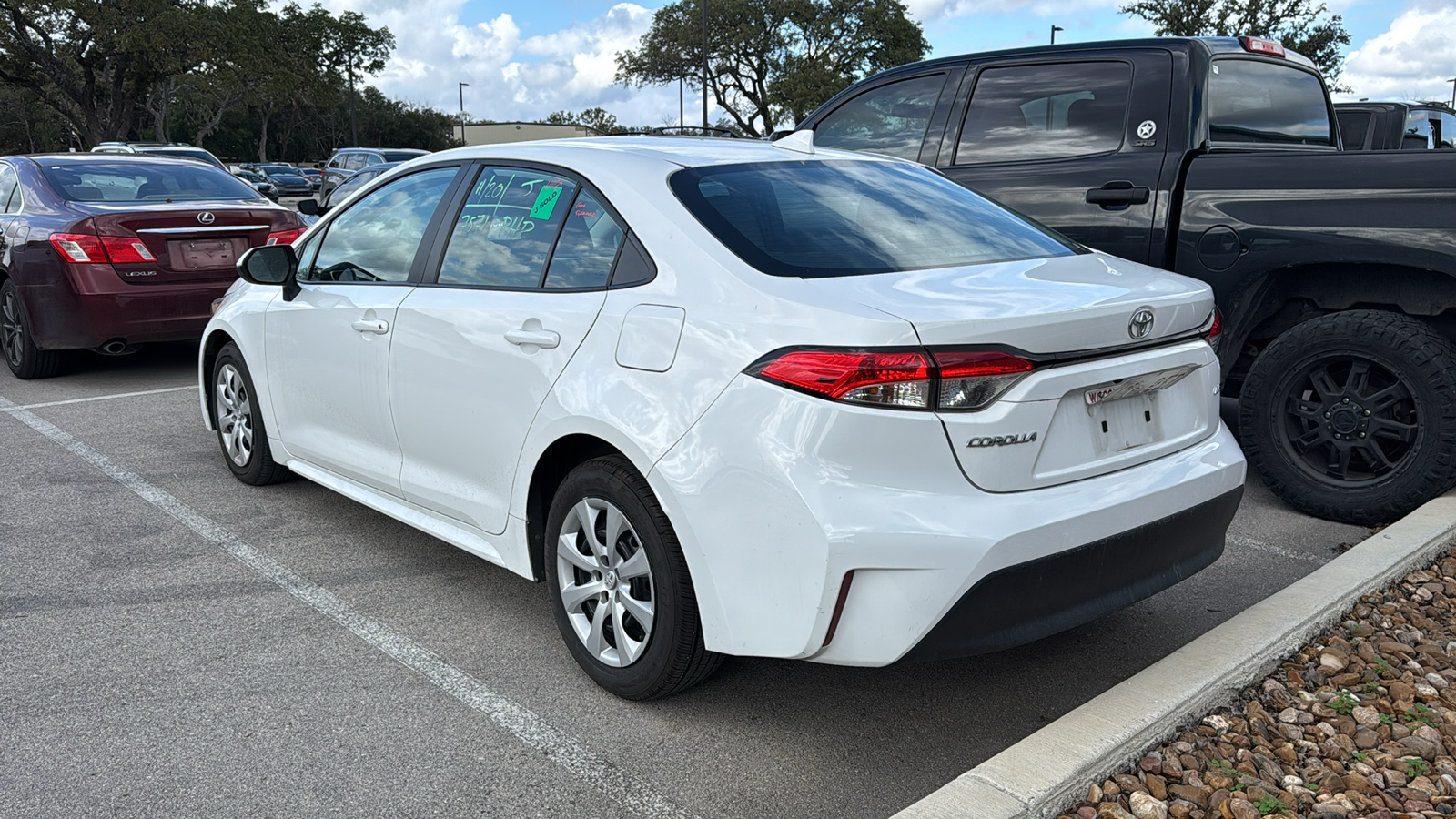 2023 Toyota Corolla LE 4