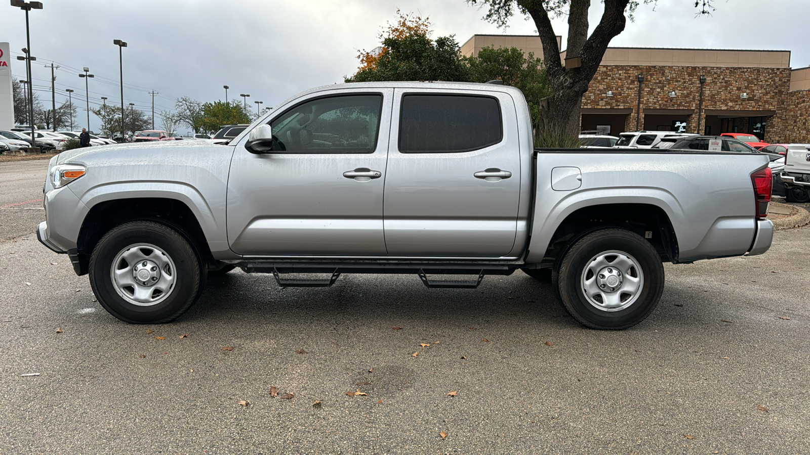 2022 Toyota Tacoma SR 4