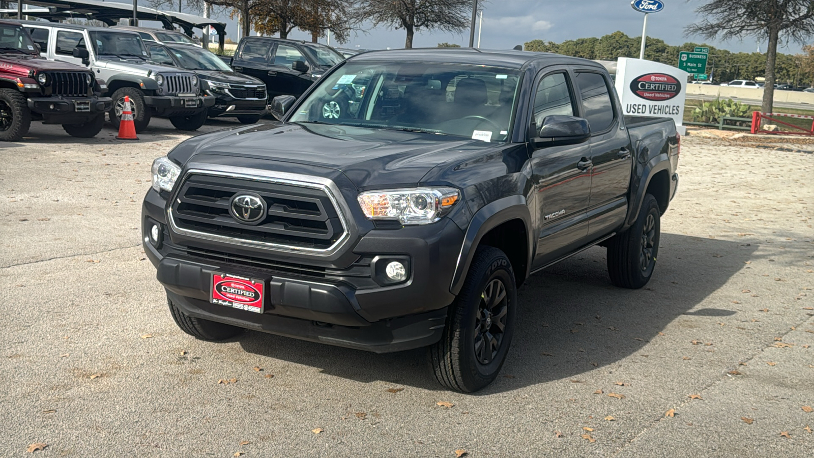 2022 Toyota Tacoma SR5 3