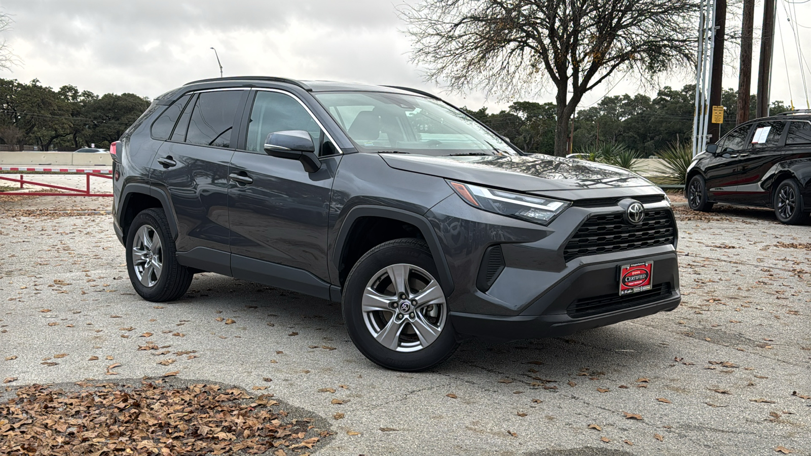 2024 Toyota RAV4 XLE 39