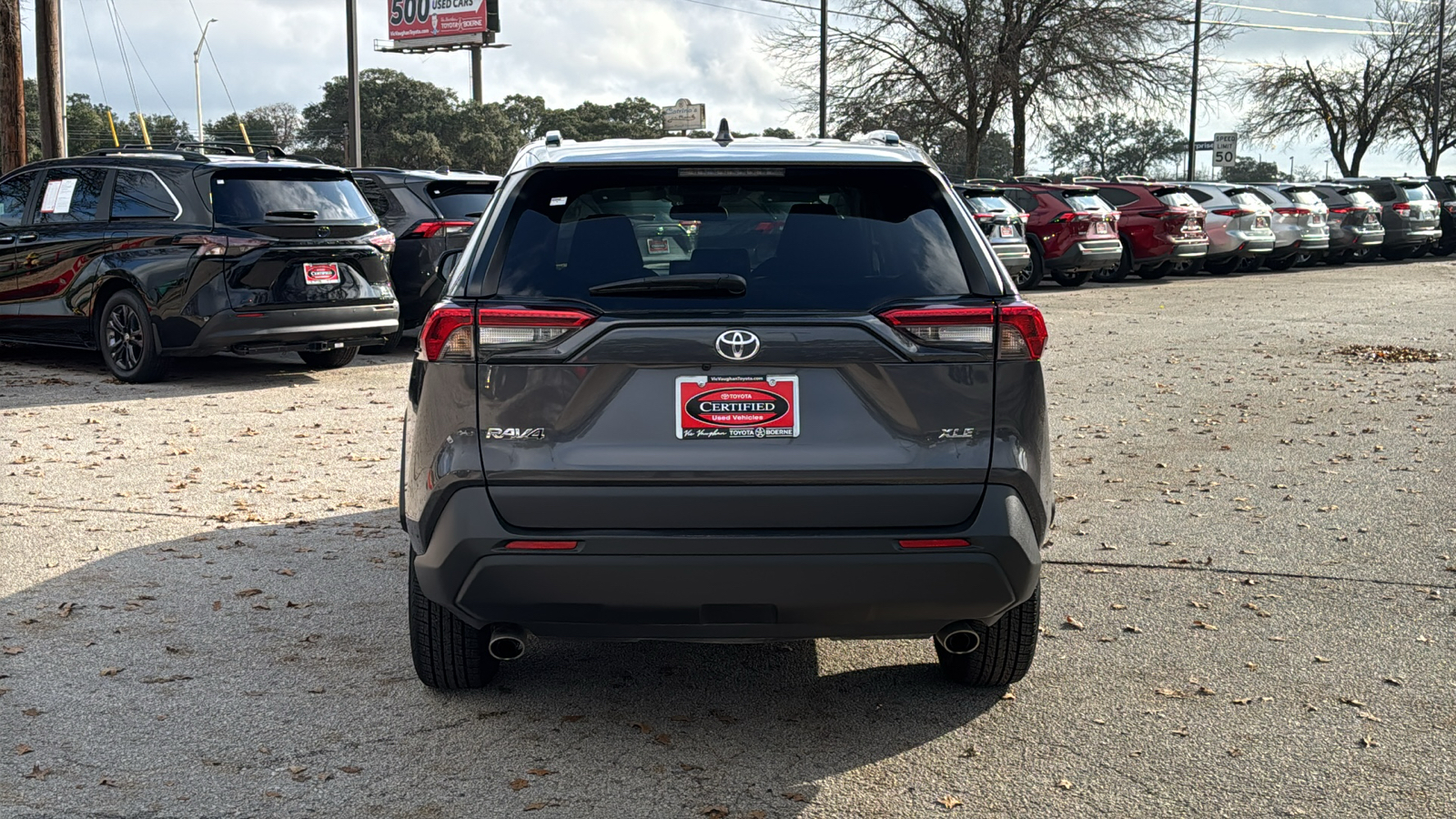 2022 Toyota RAV4 XLE 6