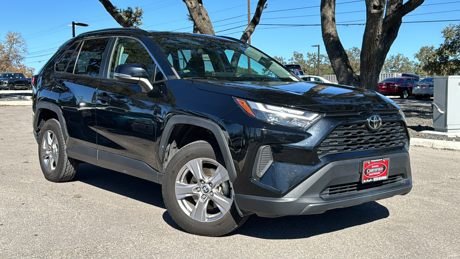 2022 Toyota RAV4 XLE 35