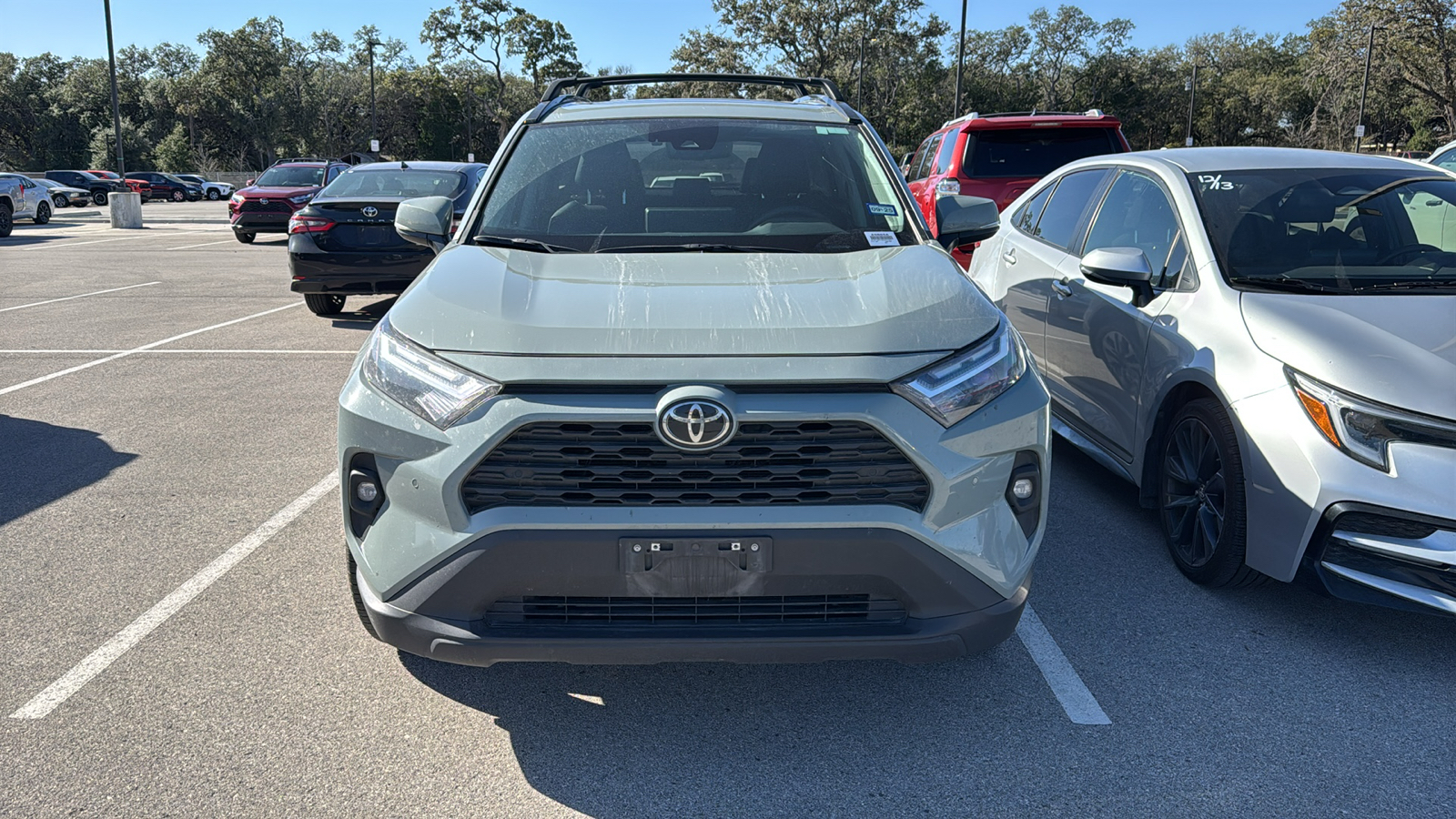 2023 Toyota RAV4 XLE Premium 2