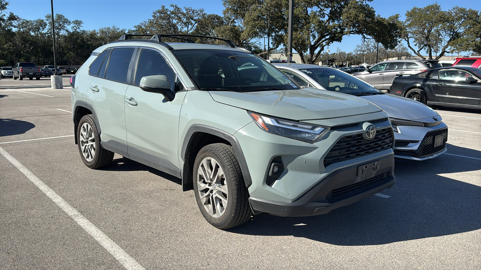 2023 Toyota RAV4 XLE Premium 11