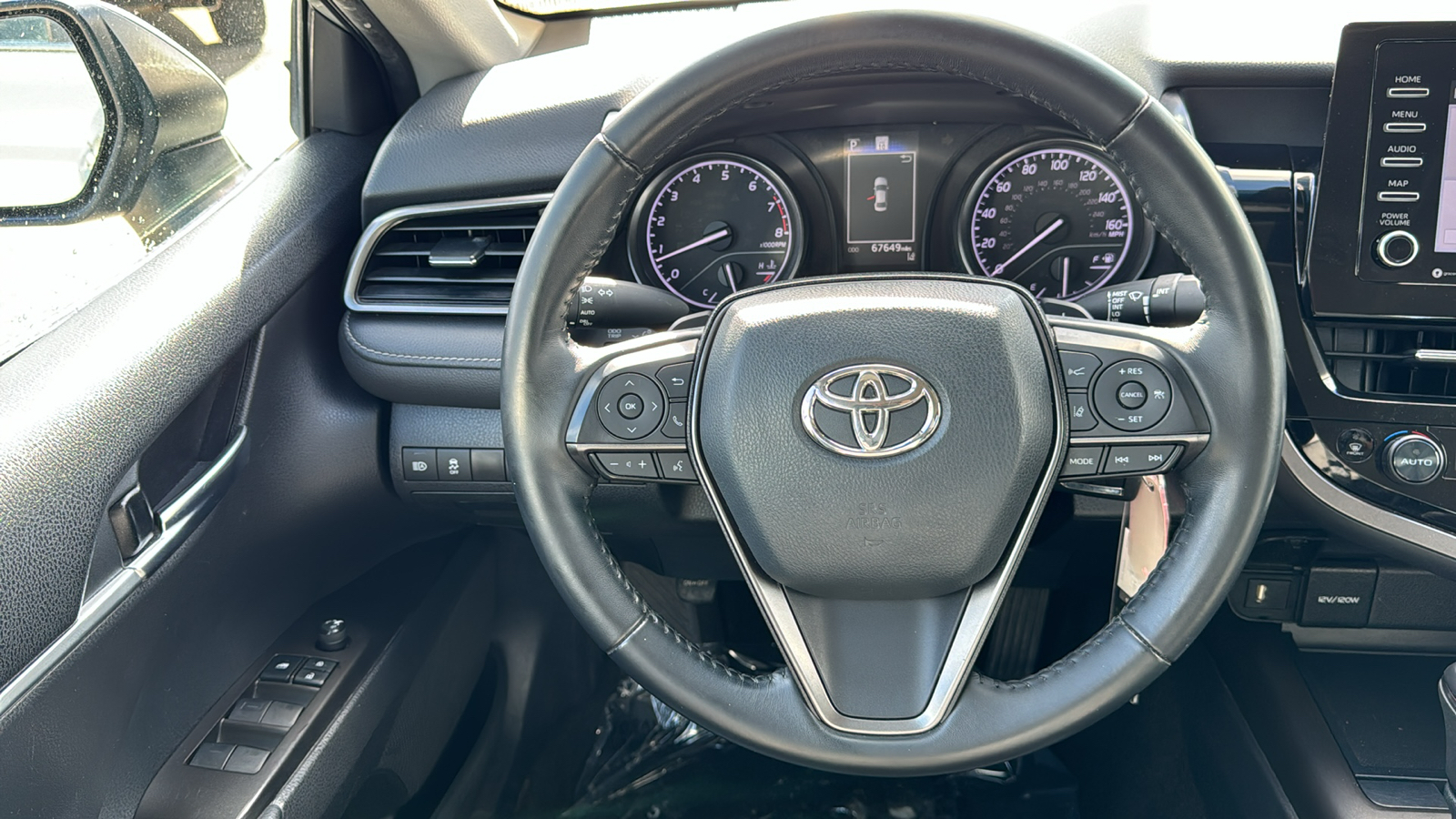 2022 Toyota Camry SE 27