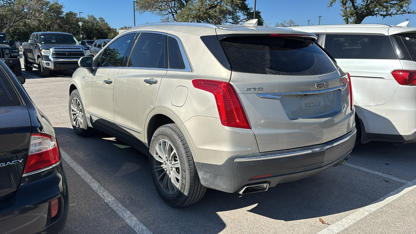 2017 Cadillac XT5 Luxury 4