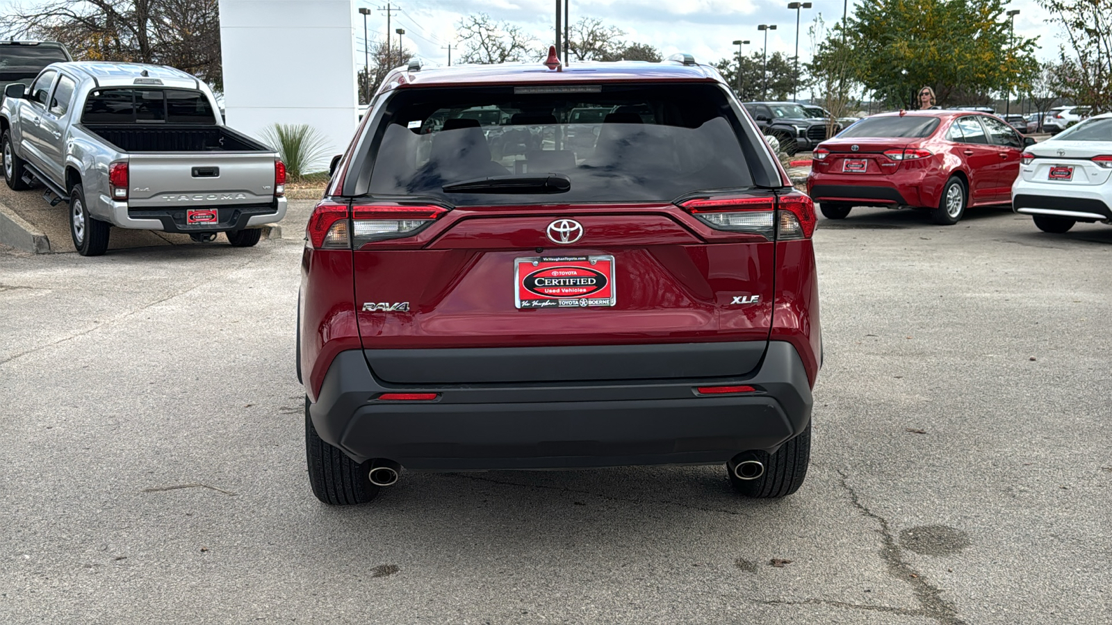 2023 Toyota RAV4 XLE 6