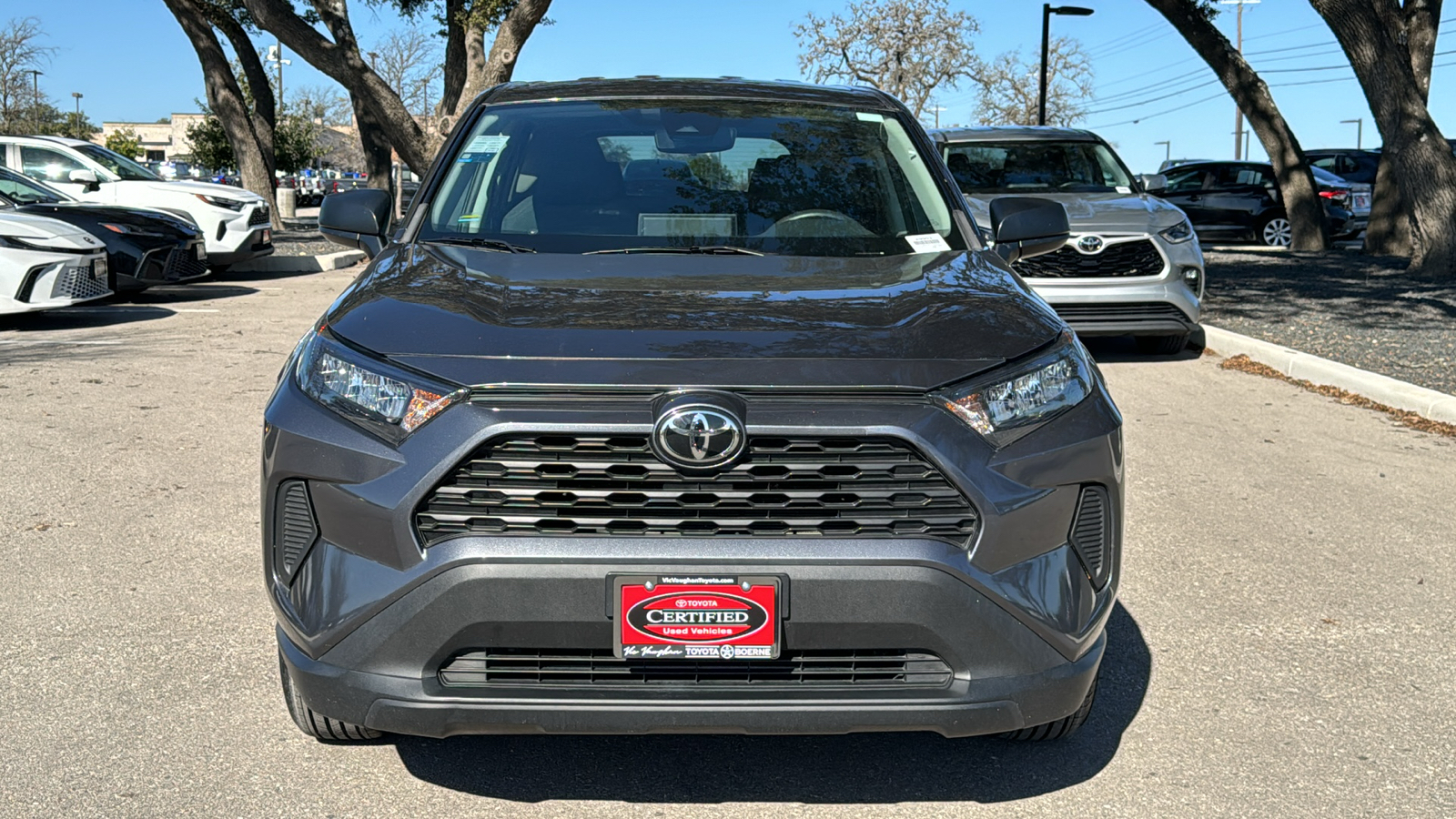 2022 Toyota RAV4 LE 2