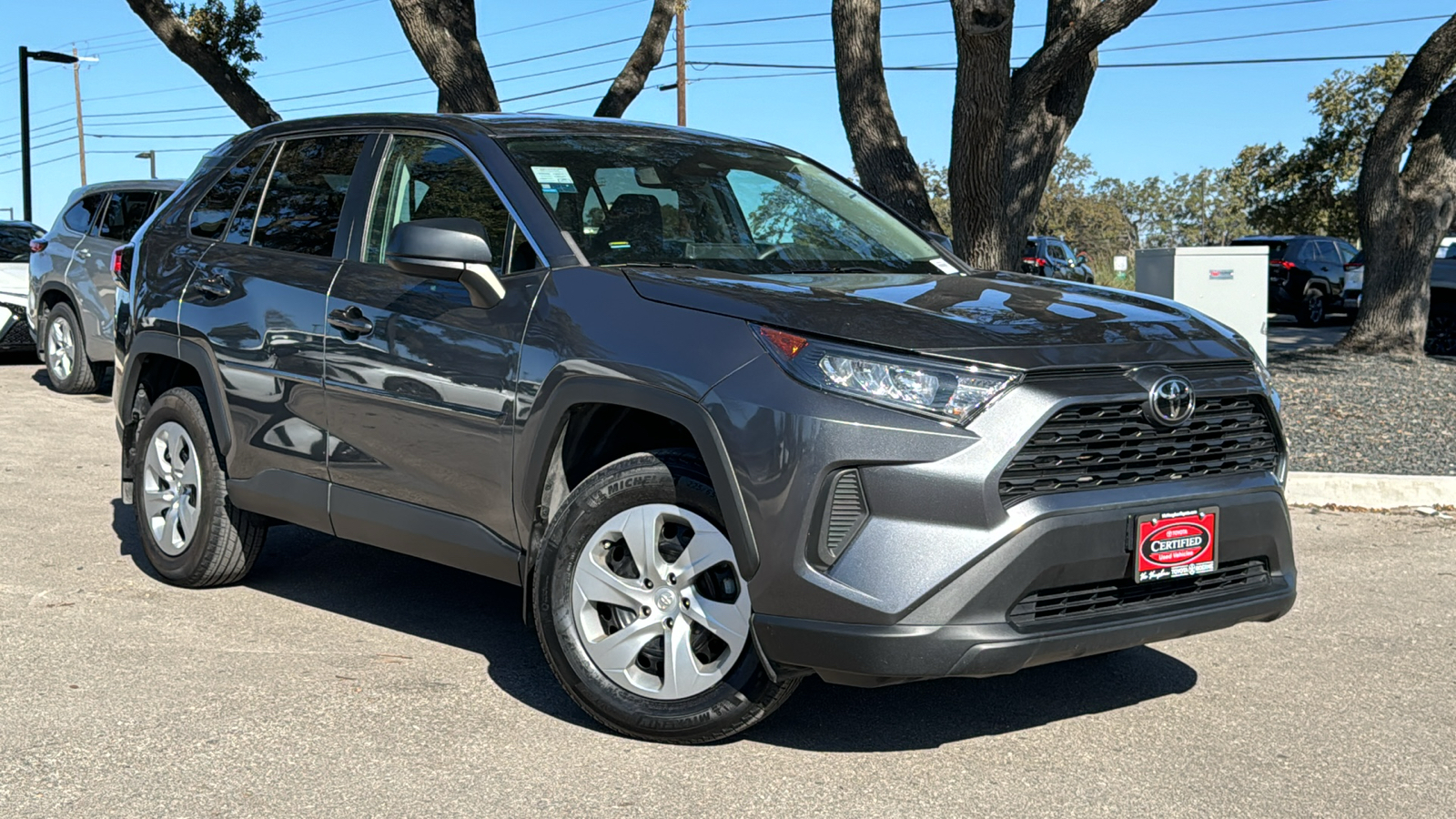 2022 Toyota RAV4 LE 35