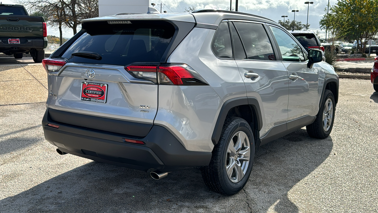 2022 Toyota RAV4 XLE 7