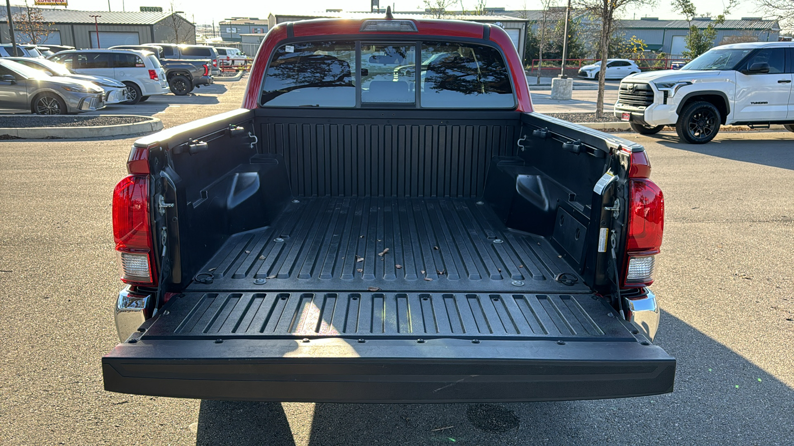 2023 Toyota Tacoma SR5 18