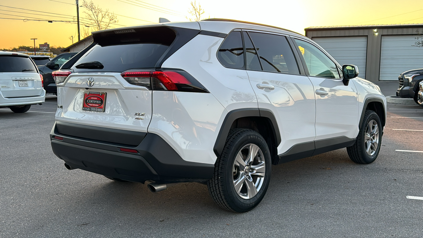 2023 Toyota RAV4 XLE 7