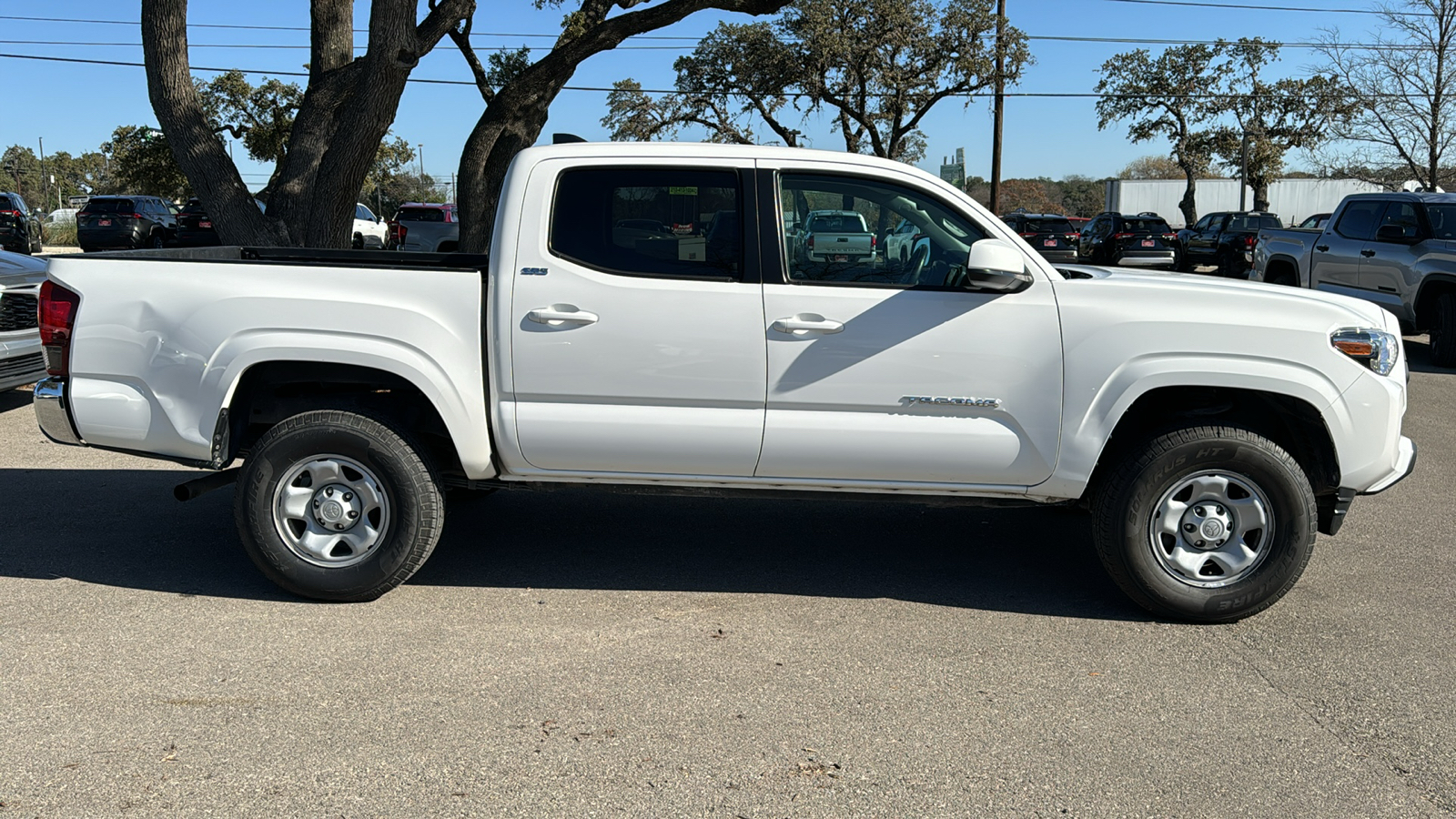 2023 Toyota Tacoma SR5 8