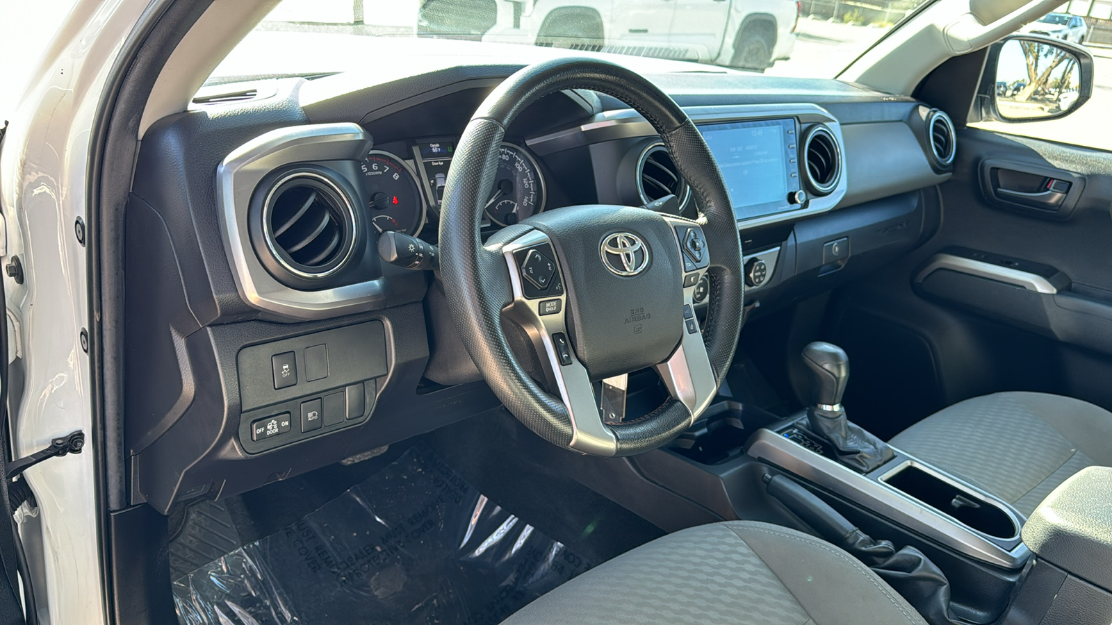 2023 Toyota Tacoma SR5 12