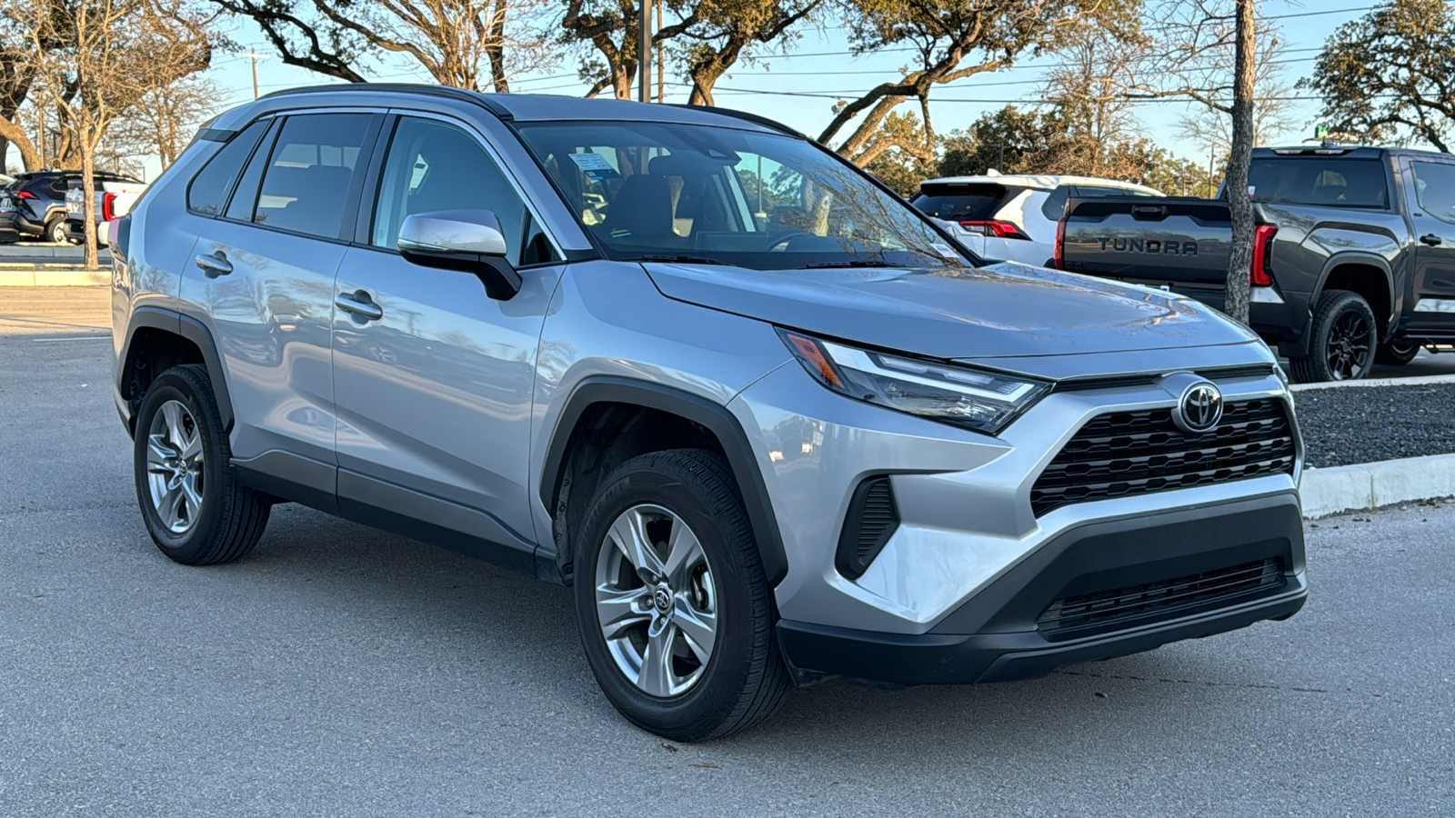 2024 Toyota RAV4 XLE 35