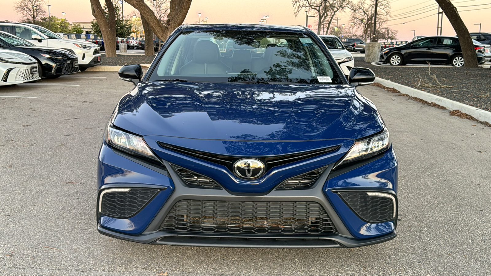 2023 Toyota Camry SE Nightshade 2