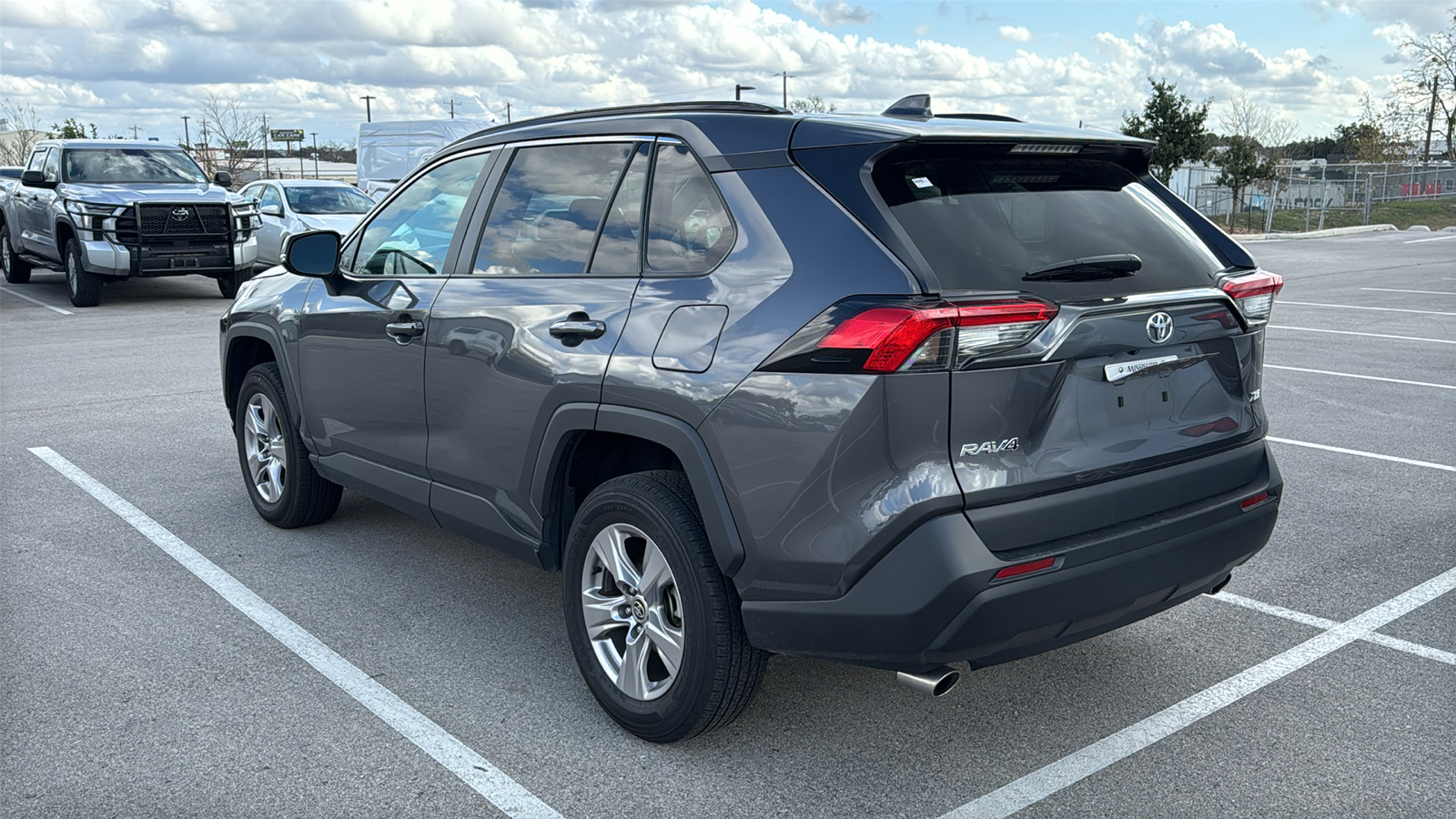 2023 Toyota RAV4 XLE 4