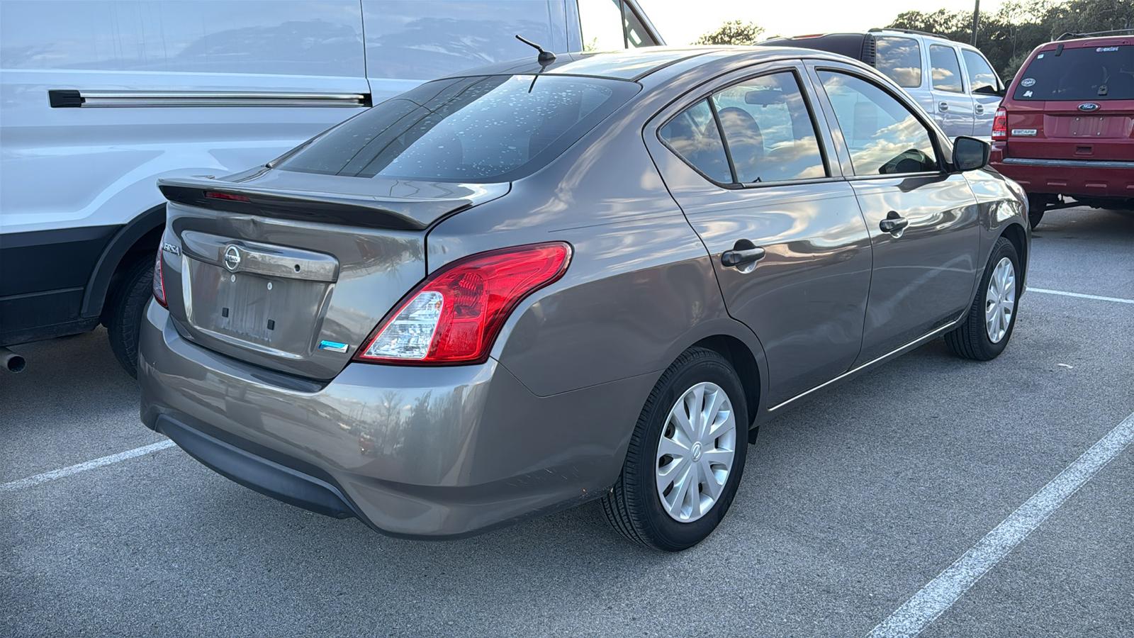 2016 Nissan Versa 1.6 S Plus 5