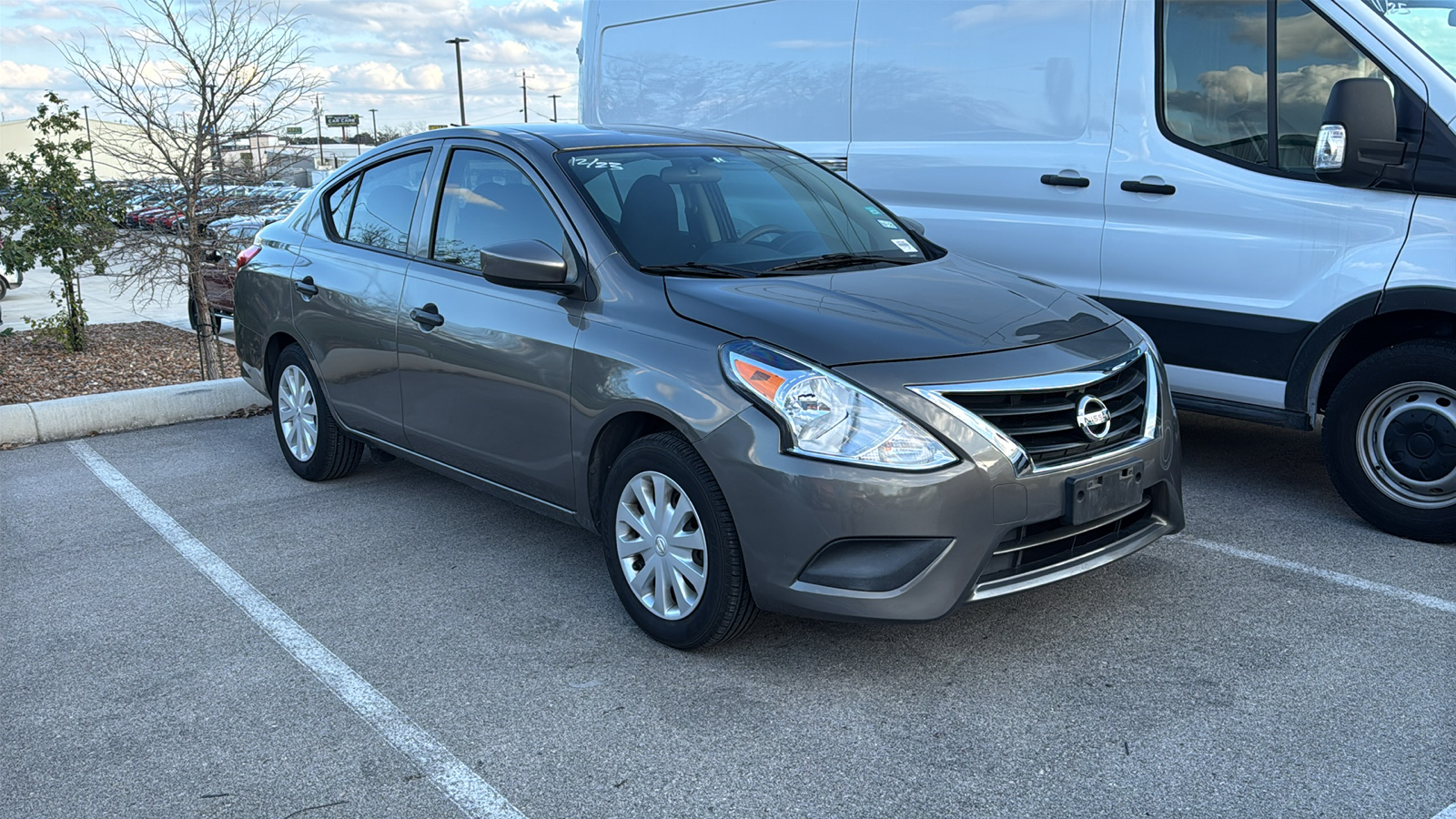 2016 Nissan Versa 1.6 S Plus 11