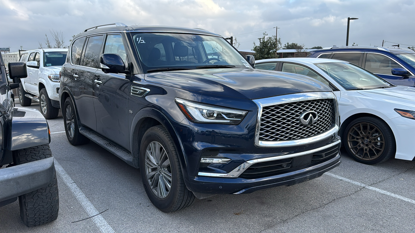 2020 INFINITI QX80 LUXE 11