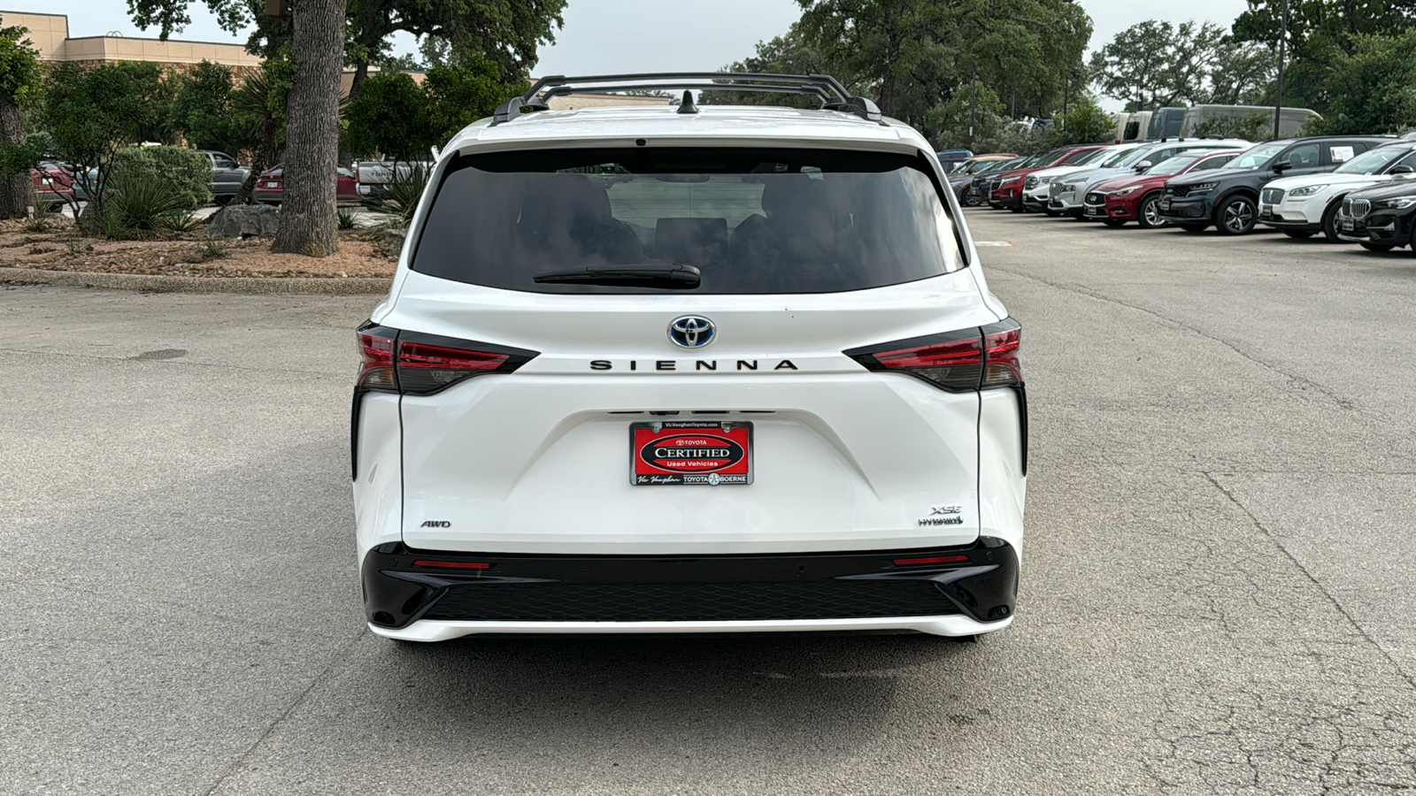 2023 Toyota Sienna XSE 7