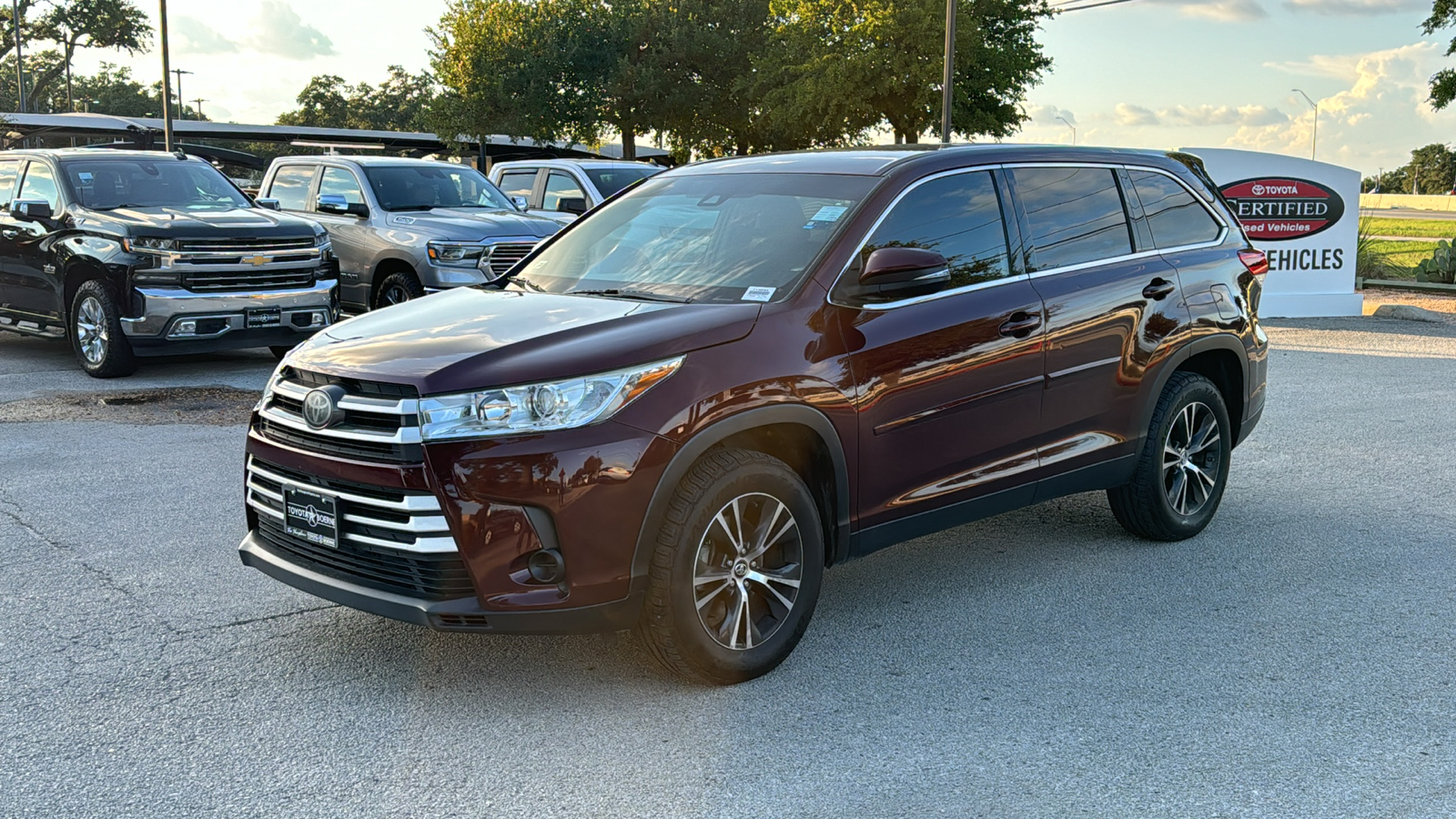 2019 Toyota Highlander LE 3