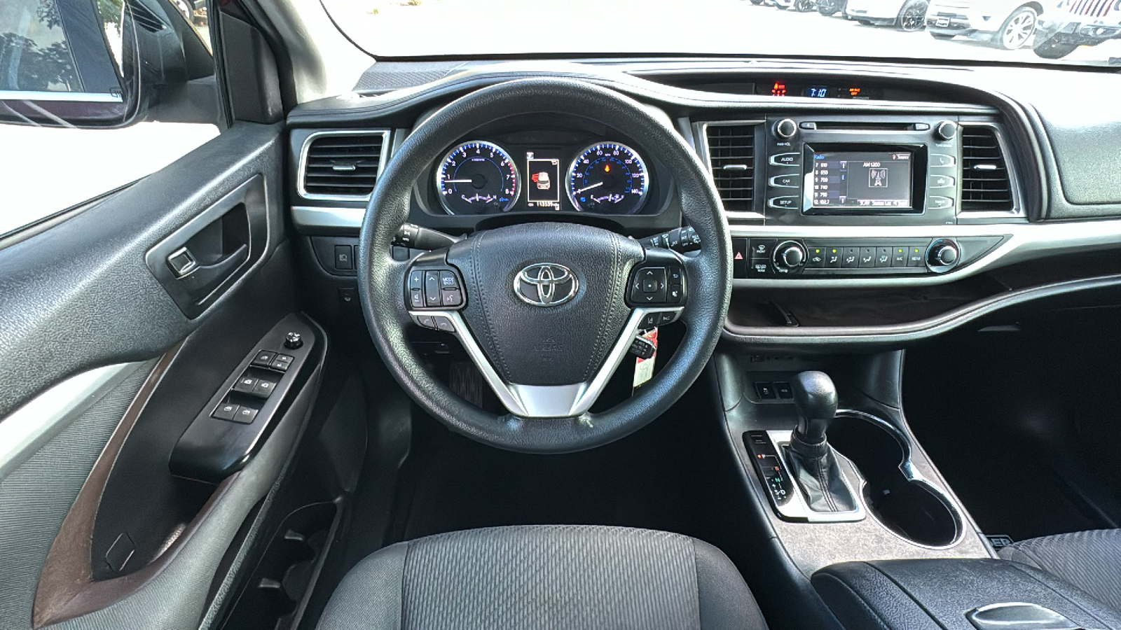 2019 Toyota Highlander LE 20