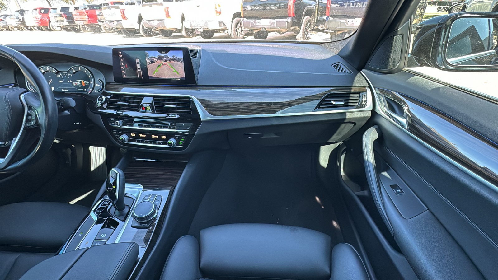 2019 BMW 5 Series 530i xDrive 34