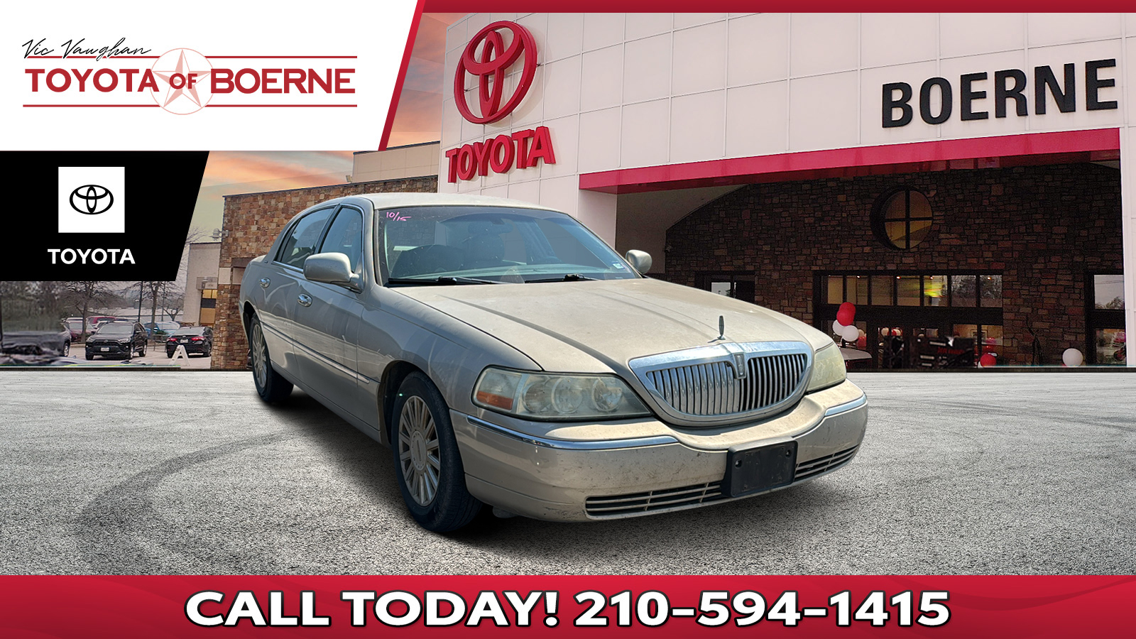 2005 Lincoln Town Car Signature 1