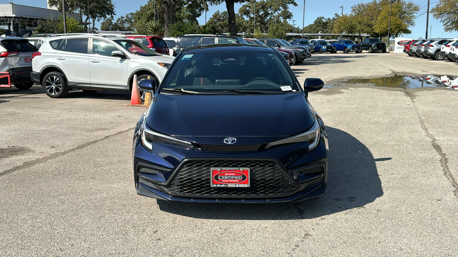 2023 Toyota Corolla SE 2