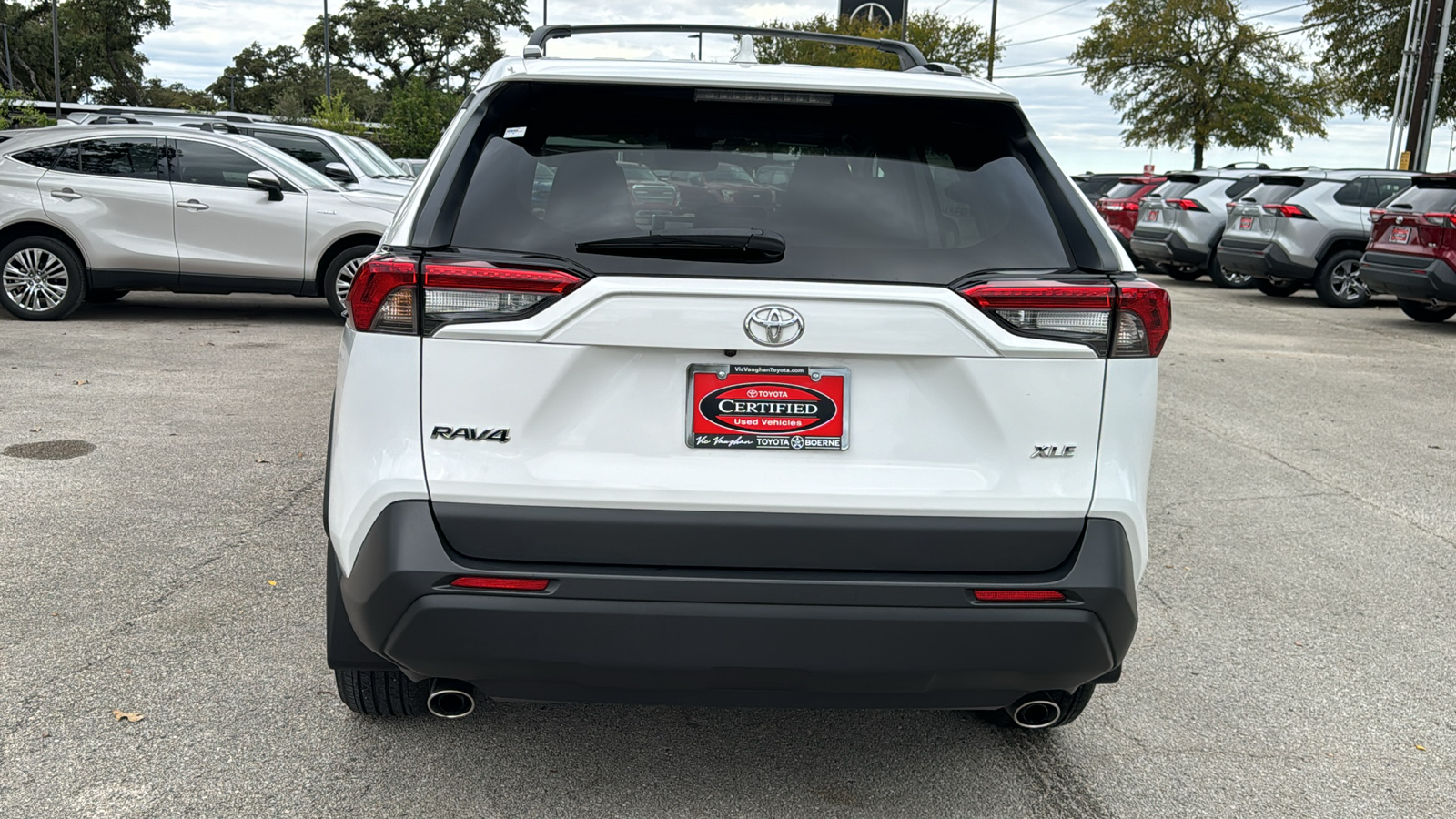 2023 Toyota RAV4 XLE 6