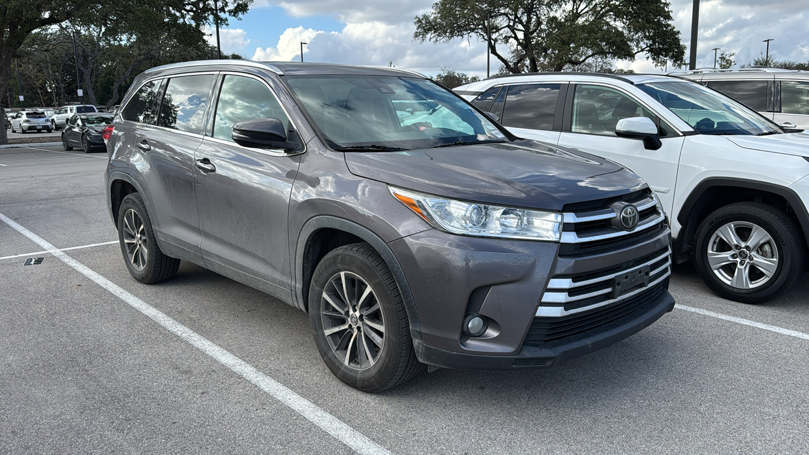 2019 Toyota Highlander XLE 11