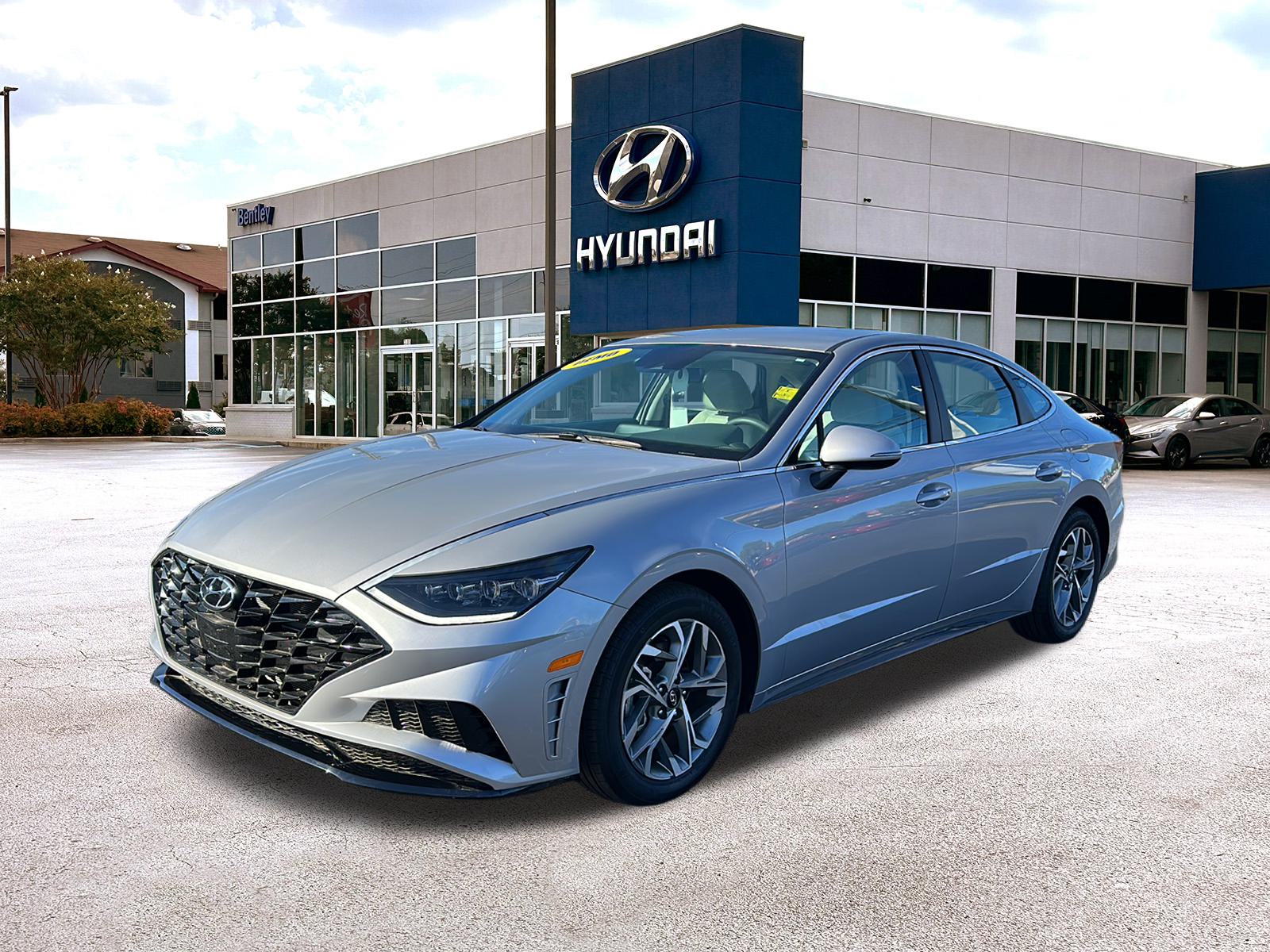 2023 Hyundai SONATA  1