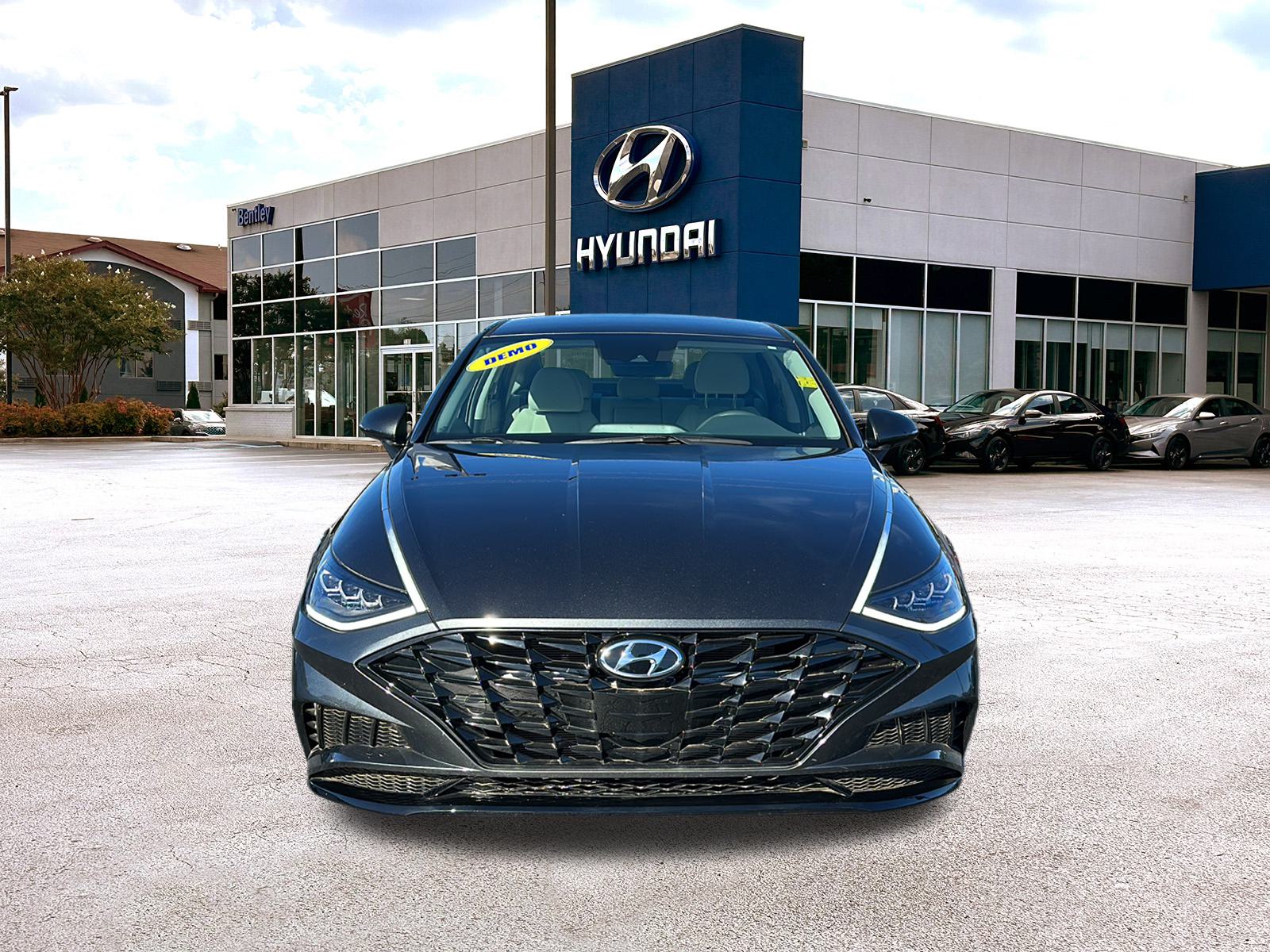 2023 Hyundai SONATA  8