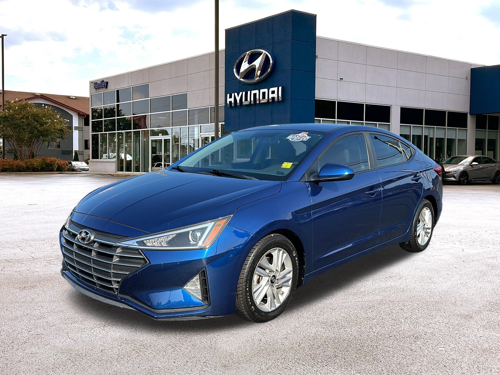 2019 Hyundai Elantra SEL 1