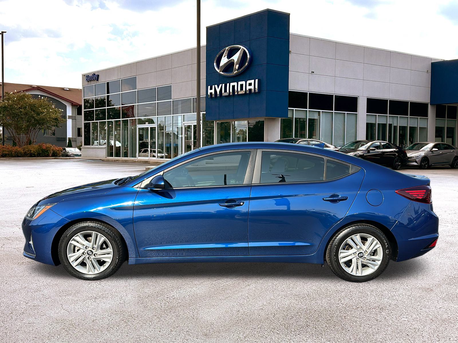 2019 Hyundai Elantra SEL 2