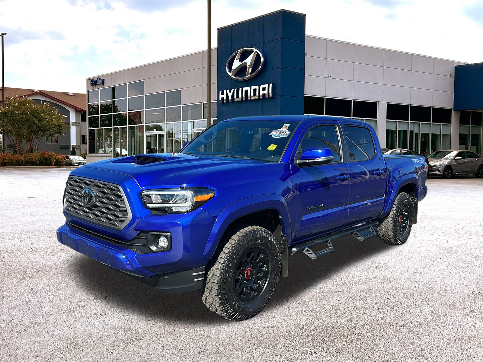 2022 Toyota Tacoma TRD SPORT 1