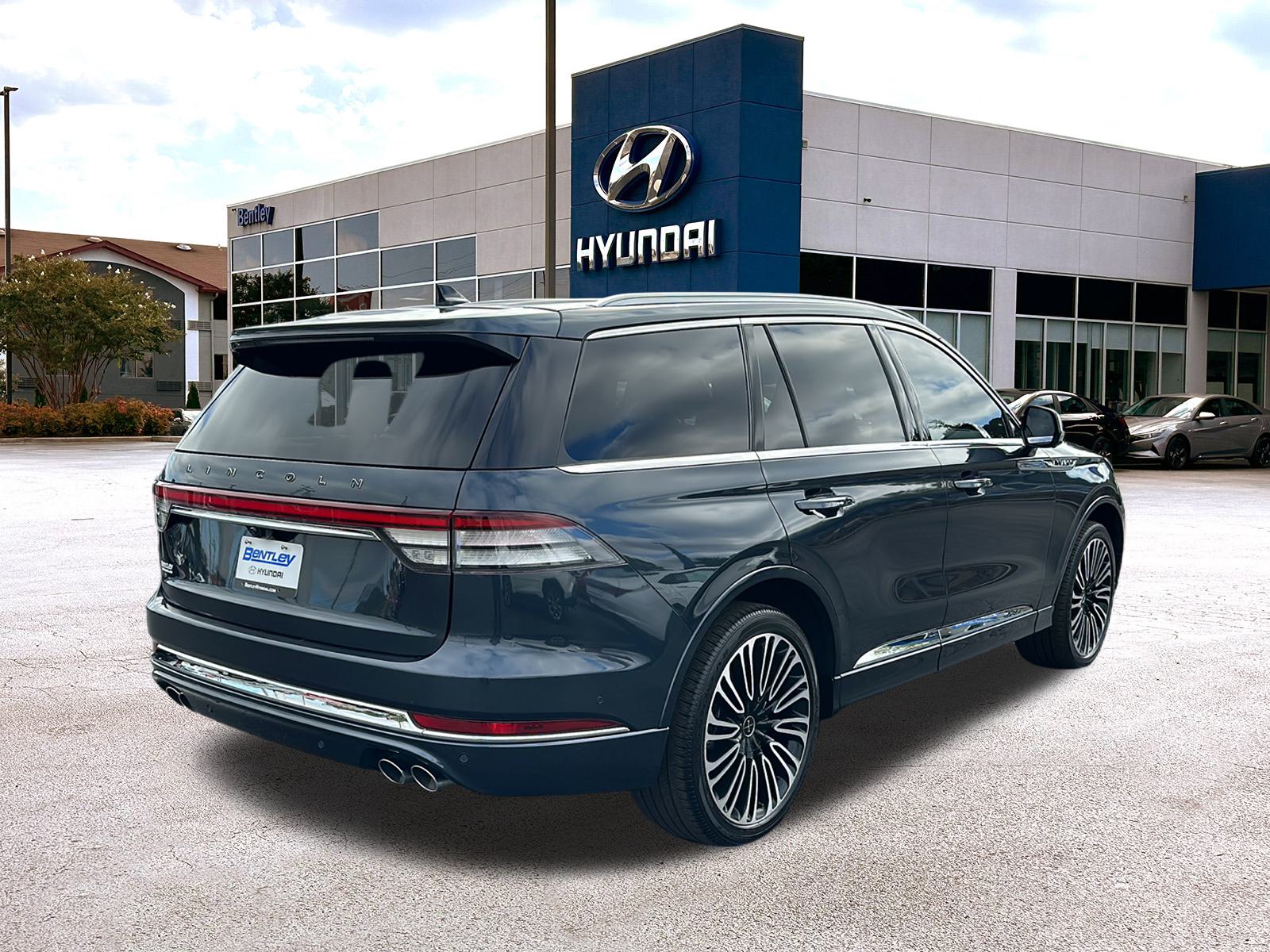 2022 Lincoln Aviator Black Label 5