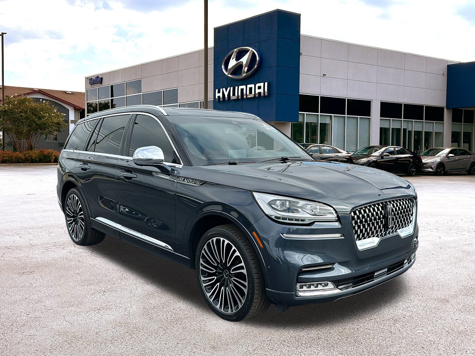 2022 Lincoln Aviator Black Label 7