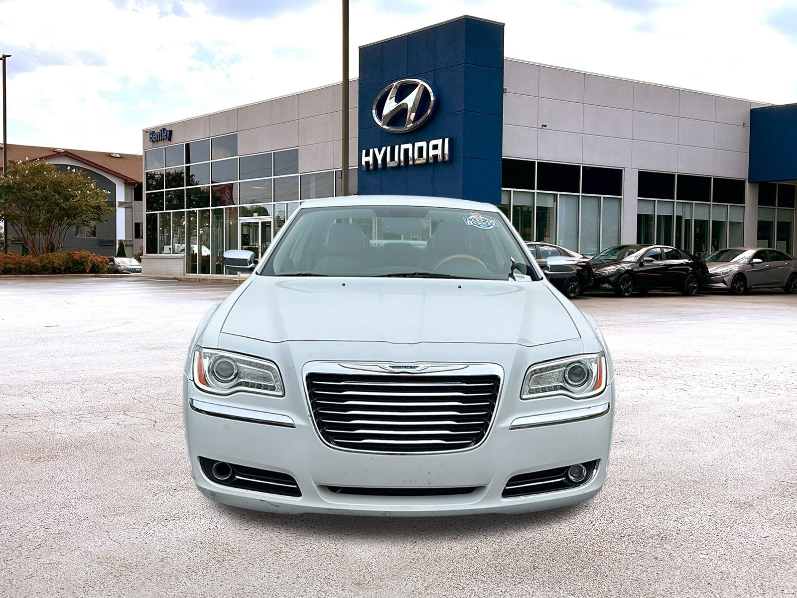 2012 Chrysler 300 Limited 6