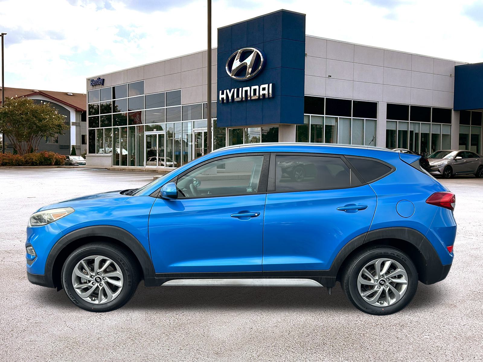 2017 Hyundai Tucson SE 2