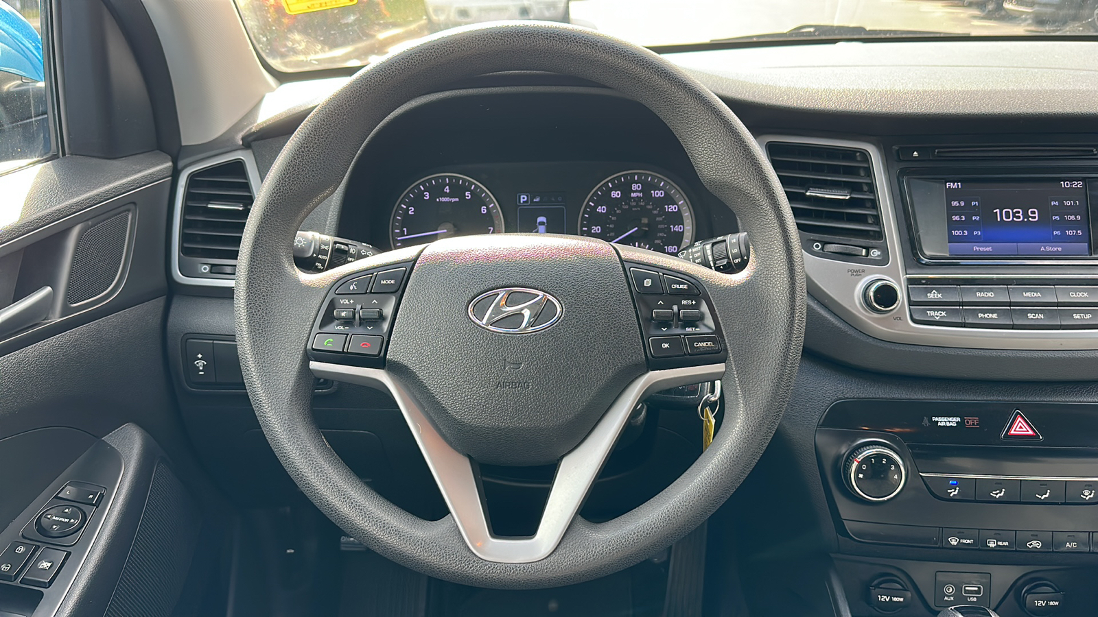 2017 Hyundai Tucson SE 11