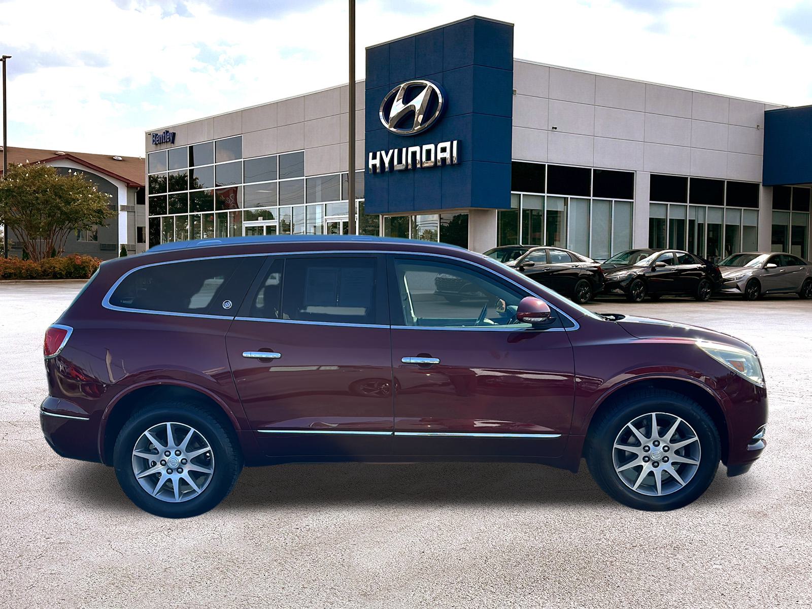 2016 Buick Enclave Leather 3