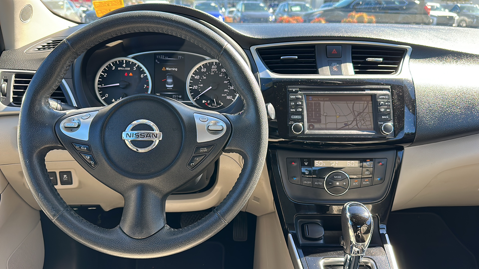 2016 Nissan Sentra SL 10