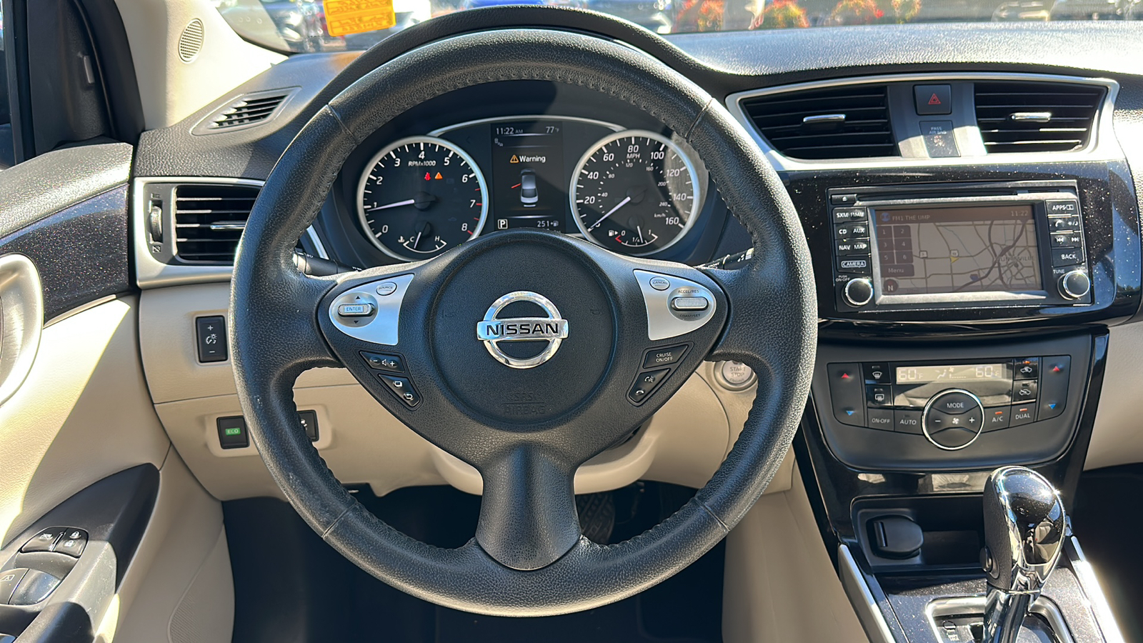 2016 Nissan Sentra SL 12