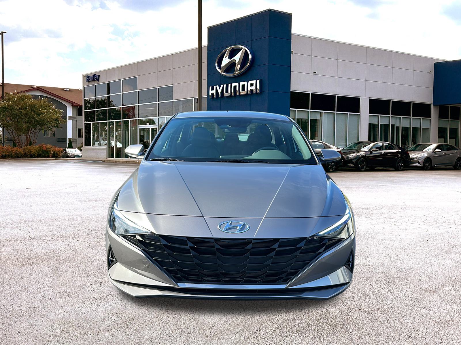 2023 Hyundai ELANTRA  6