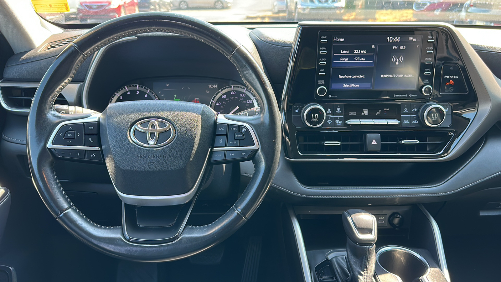 2022 Toyota Highlander XLE 10