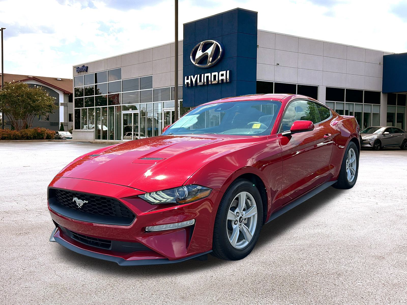 2021 Ford Mustang EcoBoost 1