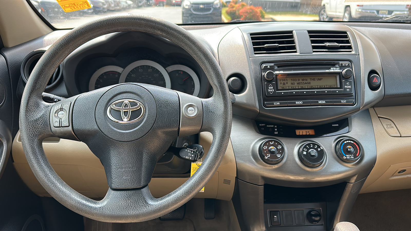 2012 Toyota RAV4 Base (A4) 6