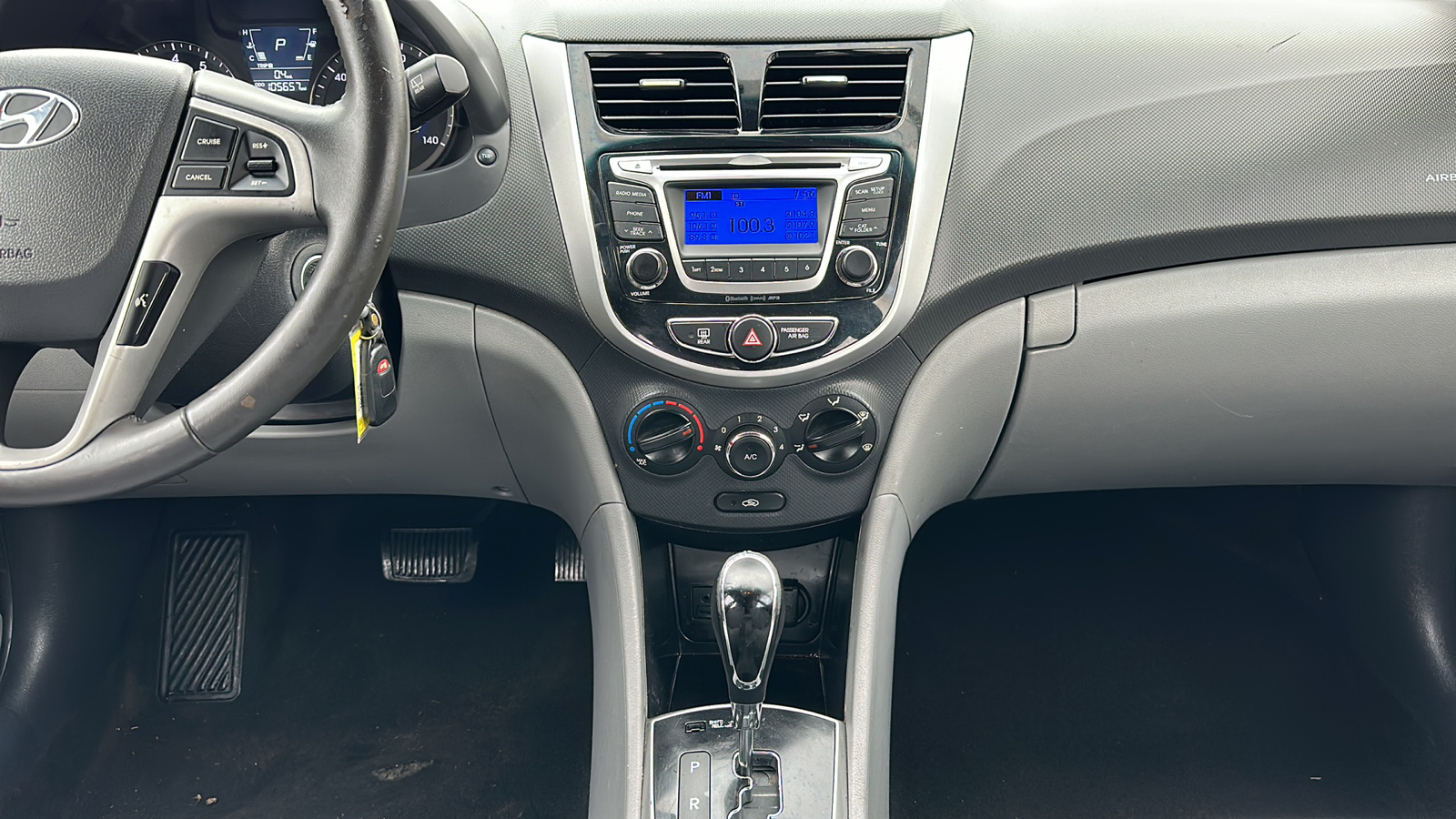 2014 Hyundai Accent SE 5